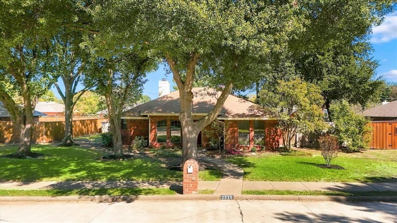 2315 Highridge Drive, Sachse TX 75048