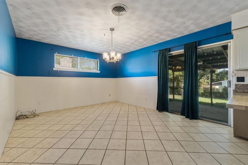 2334 Rockyglen Drive, Dallas TX 75228 - Photo 9