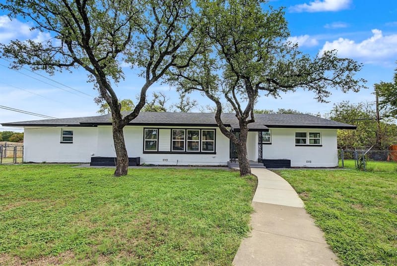 101 Aquilla Drive, Lakeside TX 76108