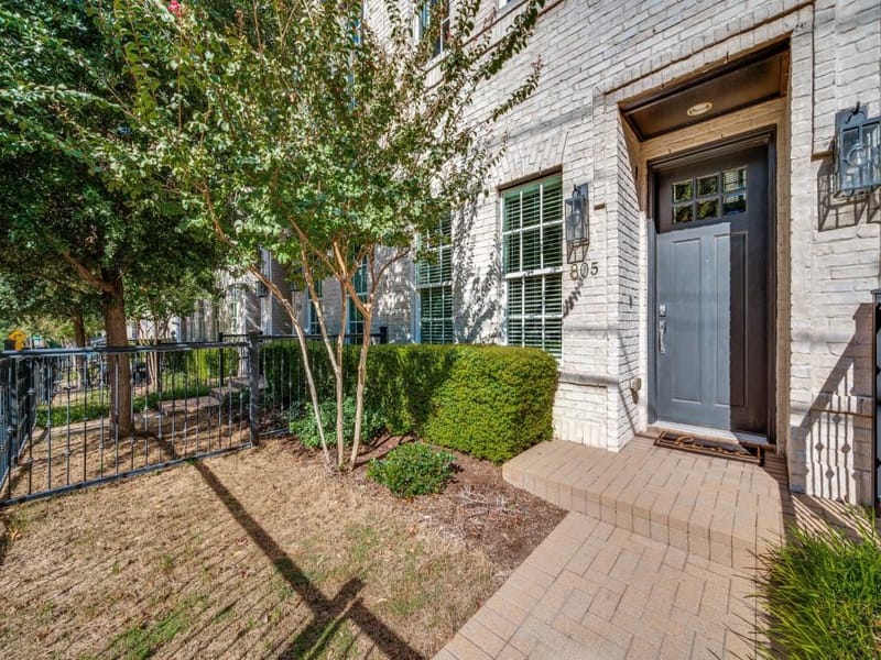 7333 Valley View Lane # 805, Dallas TX 75240 - Photo 6