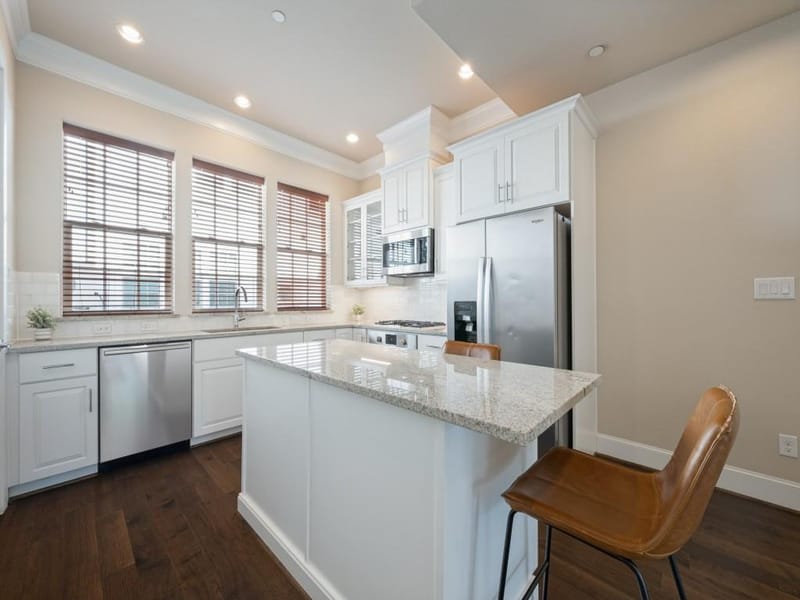 7333 Valley View Lane # 805, Dallas TX 75240 - Photo 3