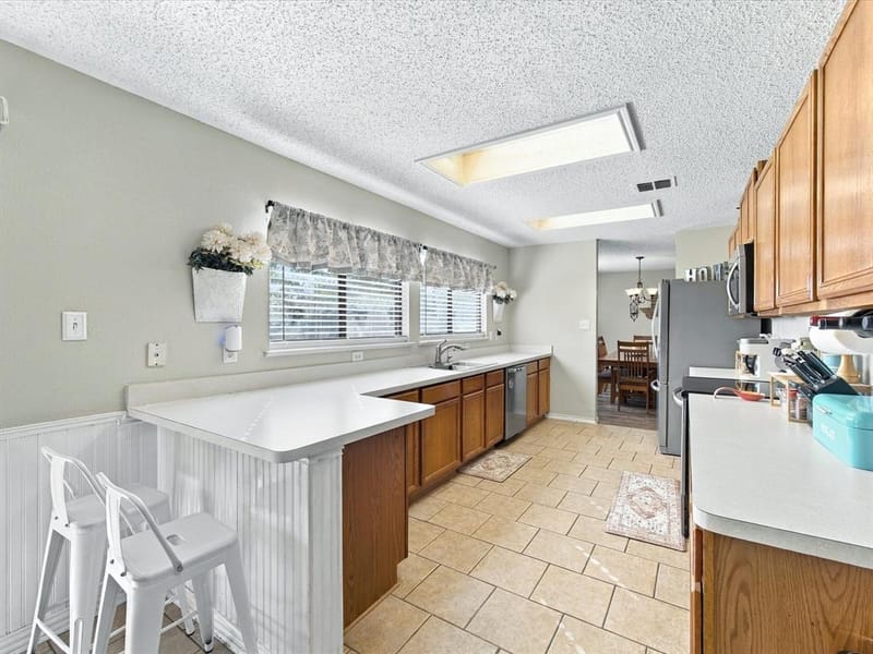 3152 Longbow Drive, Grand Prairie TX 75052 - Photo 13