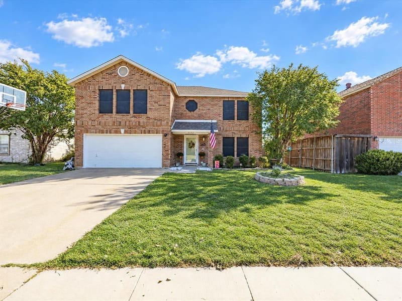 3152 Longbow Drive, Grand Prairie TX 75052