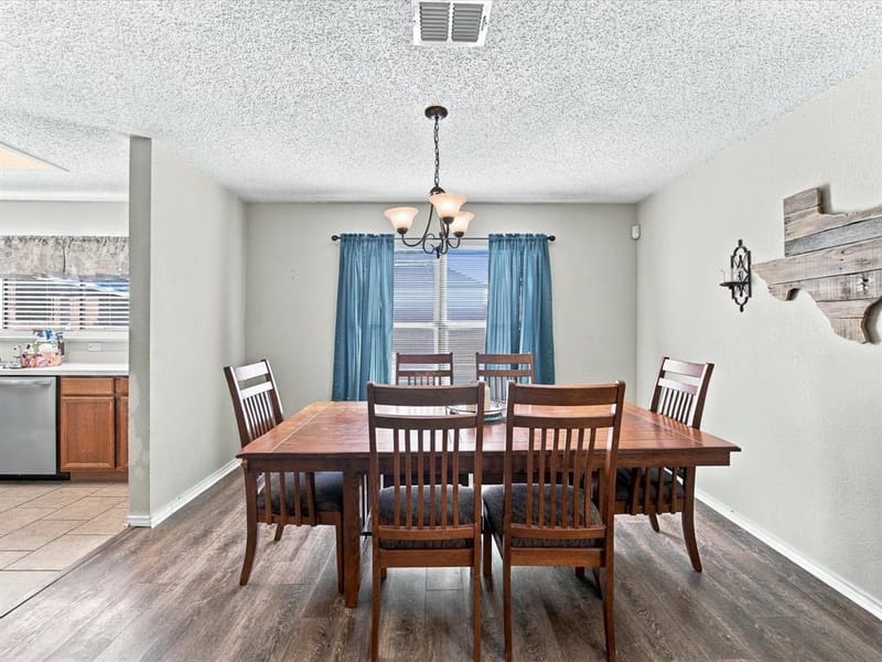 3152 Longbow Drive, Grand Prairie TX 75052 - Photo 9