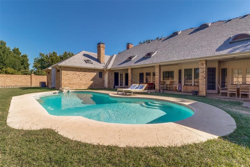 6215 Raintree Court, Dallas TX 75254 - Photo 18