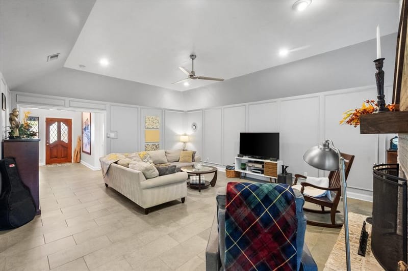 3730 Danbury Drive, Arlington TX 76016 - Photo 8