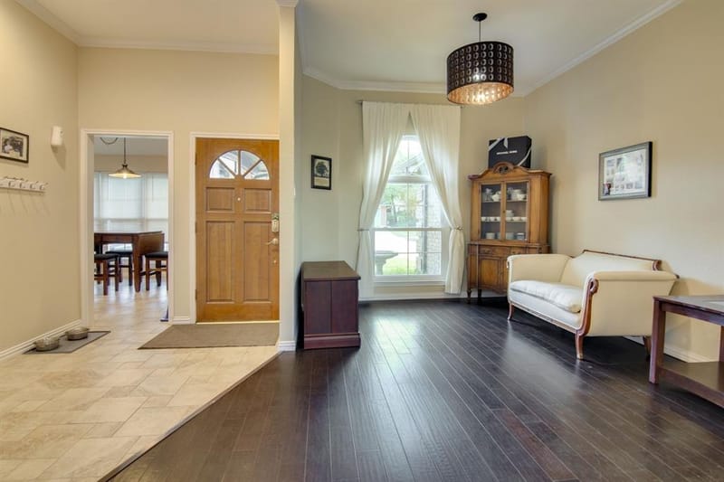 4001 Brownwood Lane, Arlington TX 76017 - Photo 6