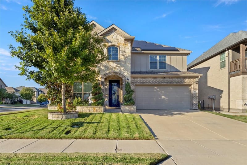 556 White Bud Lane, Fort Worth TX 76131 - Photo 3