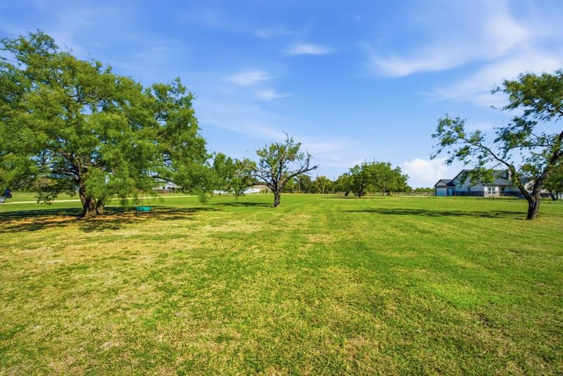 2355 Grindstone Road, Millsap TX 76066 - Photo 38