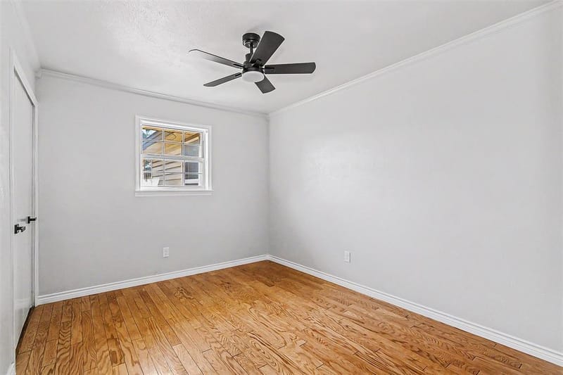 521 Cranbrook Lane, Grand Prairie TX 75052 - Photo 17