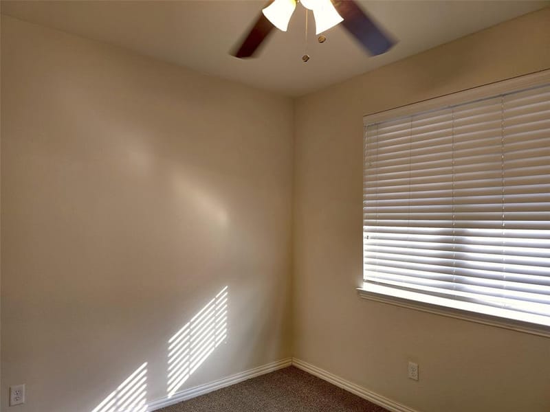 1504 Fox Run Drive, Irving TX 75063 - Photo 7