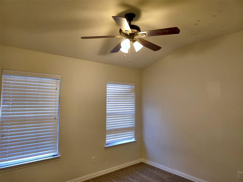 1504 Fox Run Drive, Irving TX 75063 - Photo 36