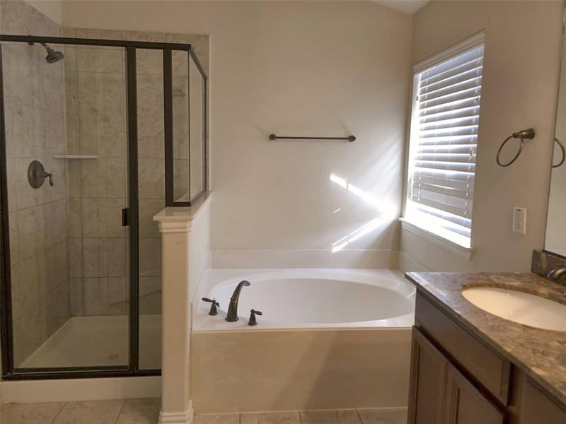 1504 Fox Run Drive, Irving TX 75063 - Photo 30
