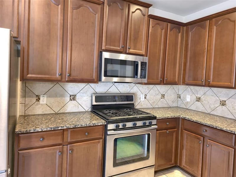 1504 Fox Run Drive, Irving TX 75063 - Photo 21