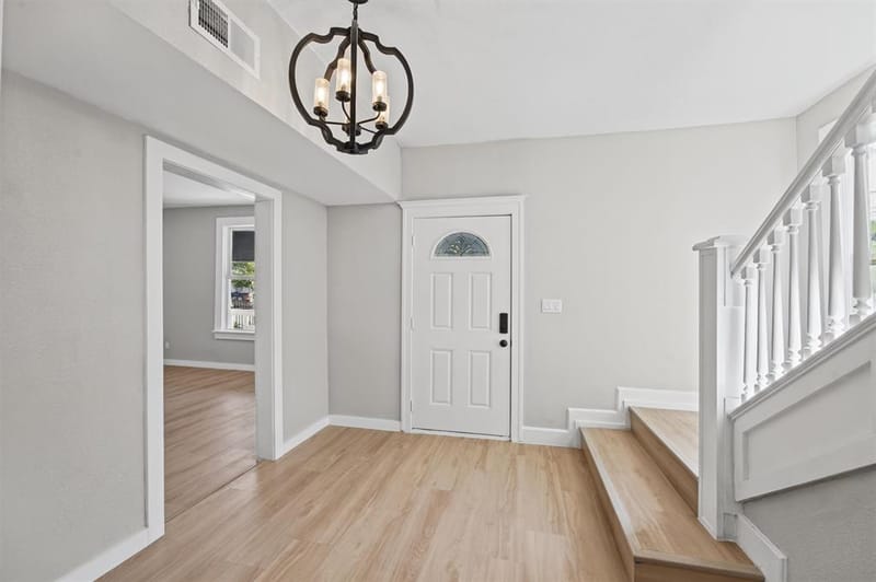 814 W Richmond Avenue, Fort Worth TX 76110 - Photo 6