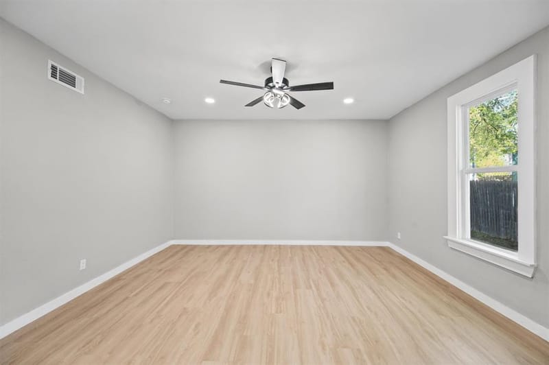 814 W Richmond Avenue, Fort Worth TX 76110 - Photo 13