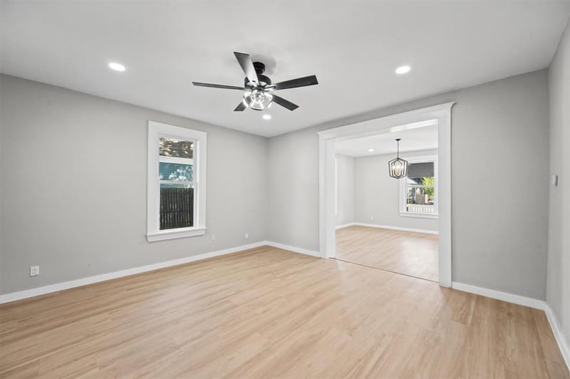 814 W Richmond Avenue, Fort Worth TX 76110 - Photo 12
