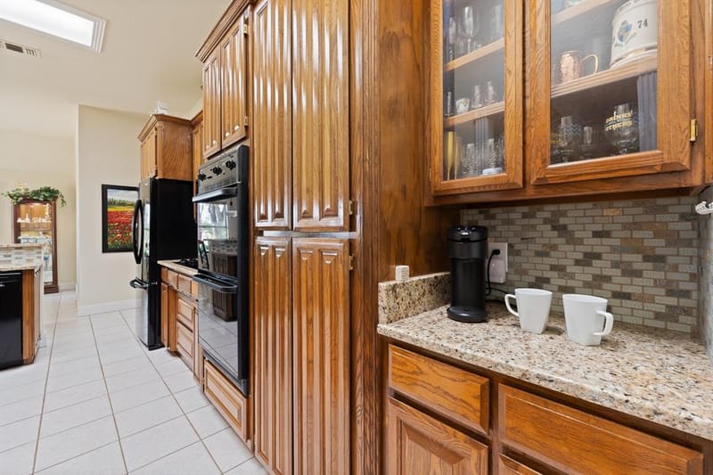 324 Highpoint Road, Burleson TX 76028 - Photo 19
