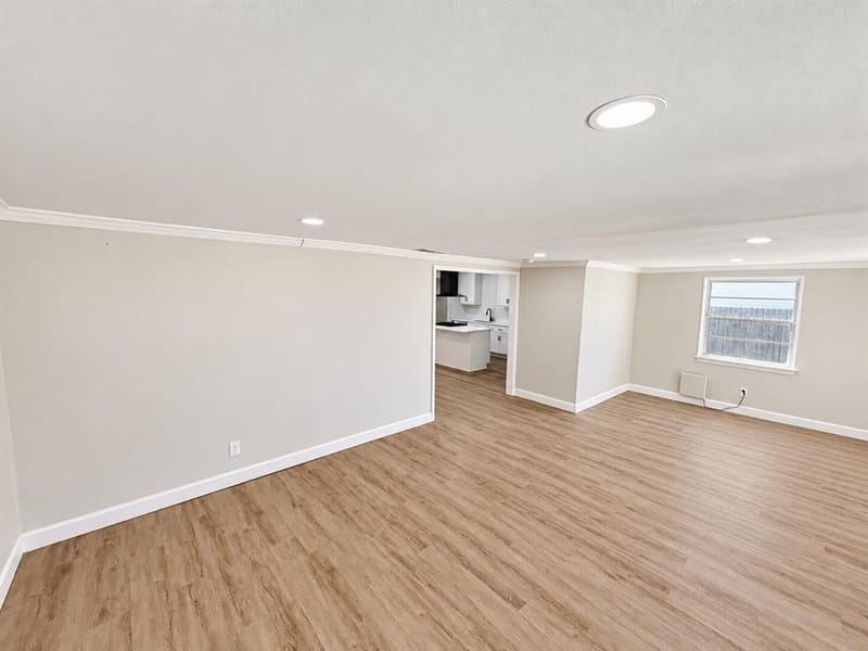 1307 Crestridge Drive, Plano TX 75075 - Photo 3