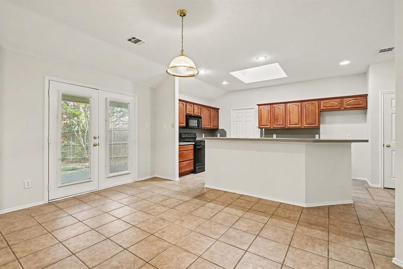 705 Fox Hunt Trail, Fort Worth TX 76179 - Photo 9