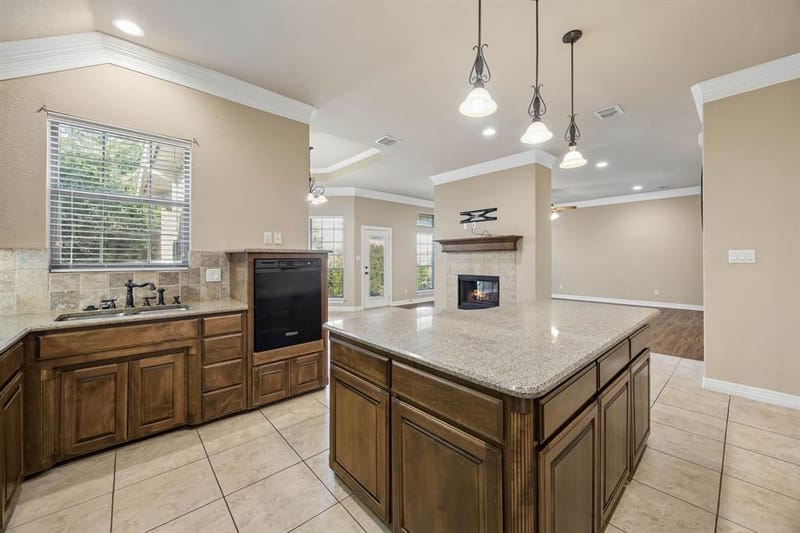 1227 Saddle Trail, Willow Park TX 76087 - Photo 6