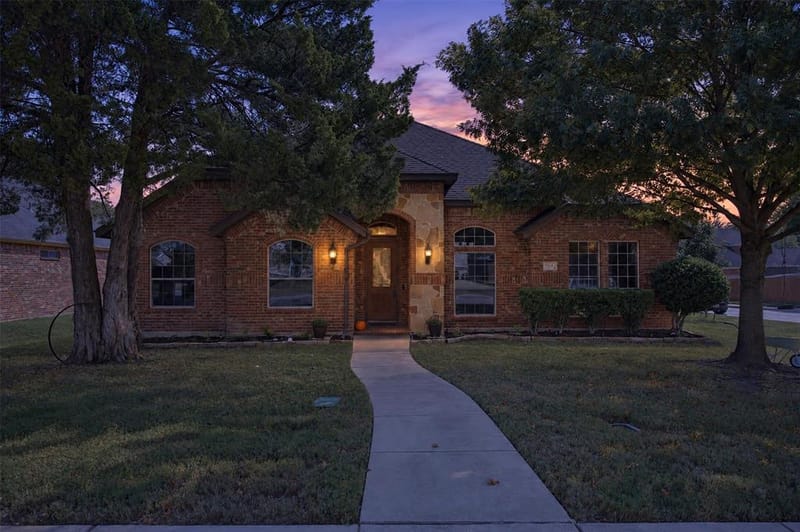 1514 Natalie Lane, Duncanville TX 75137