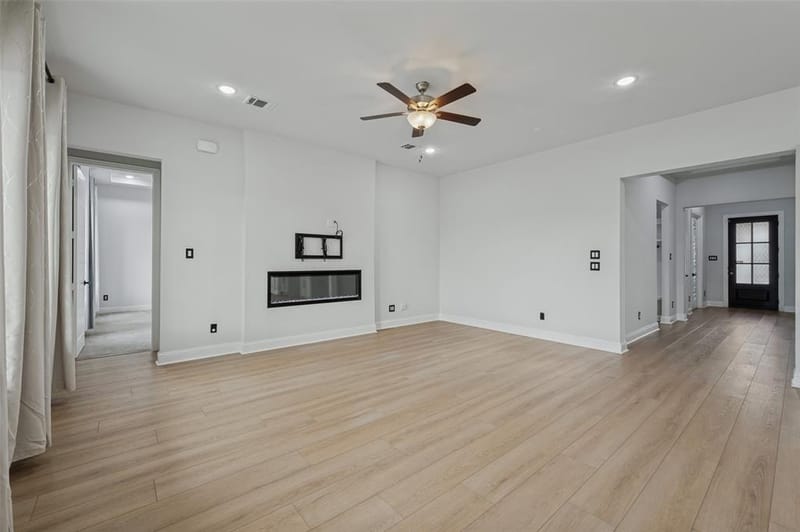 1625 Estivella Drive, Little Elm TX 75068 - Photo 8