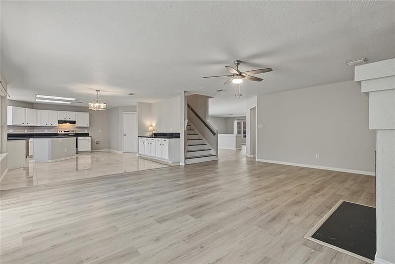 3152 Pine Valley Drive, Grand Prairie TX 75052 - Photo 15