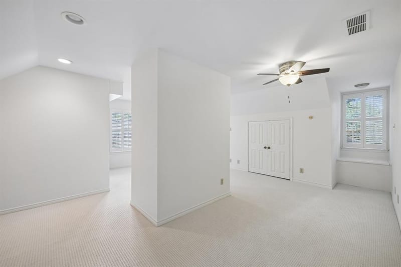 9624 Greensprint Drive, Dallas TX 75238 - Photo 33