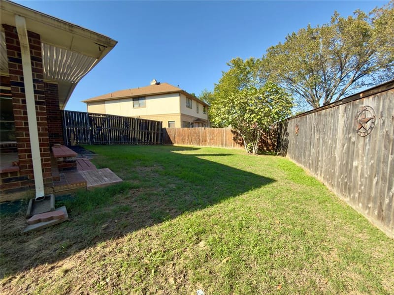 5609 Farris Drive, Arlington TX 76017 - Photo 31