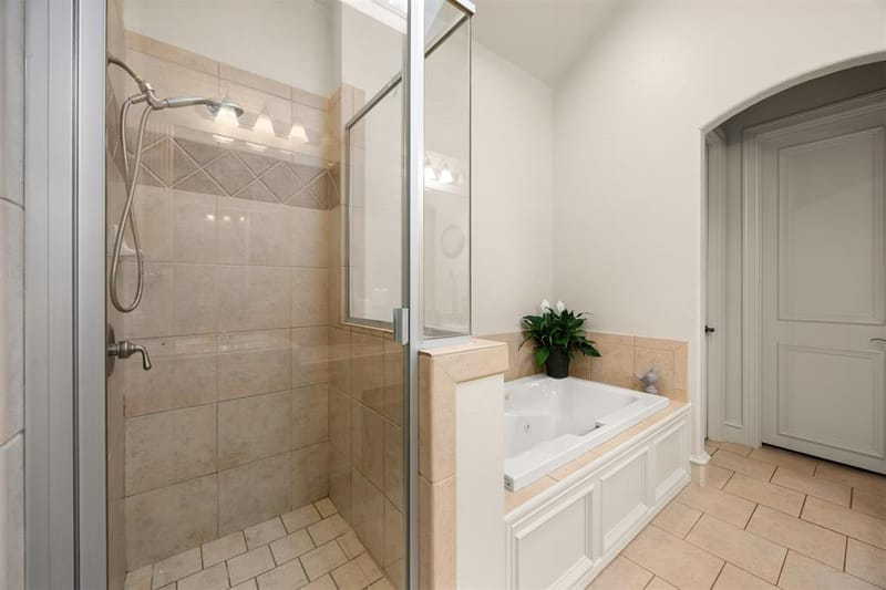 1516 Hackett Creek Drive, McKinney TX 75072 - Photo 22