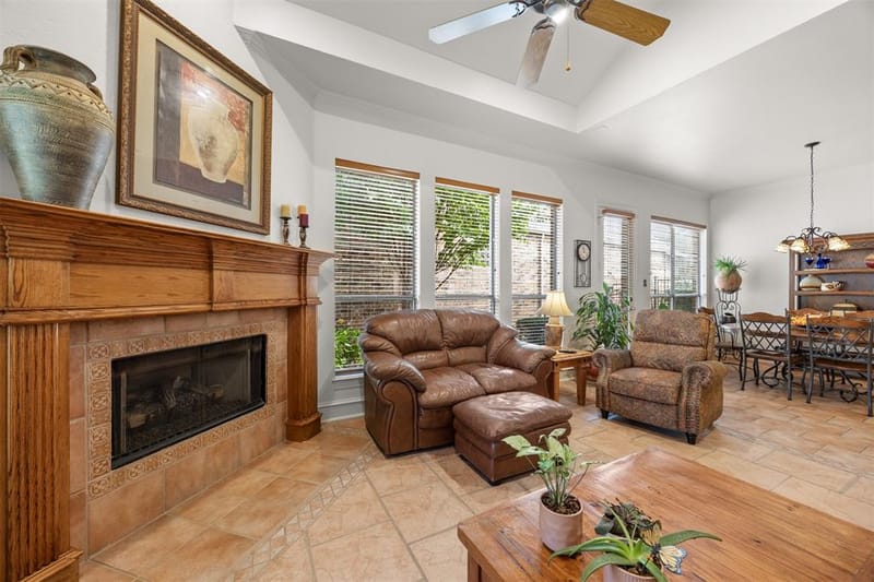 1516 Hackett Creek Drive, McKinney TX 75072 - Photo 5