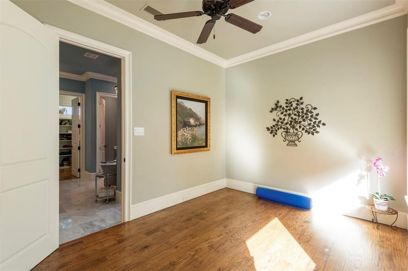200 Regency Court, Denton TX 76210 - Photo 37