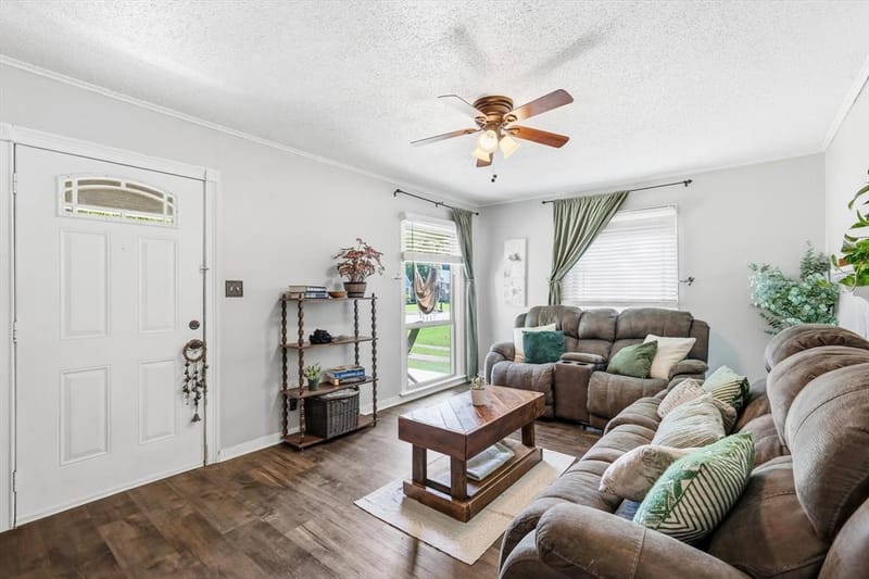 3601 Primrose Avenue, Fort Worth TX 76111 - Photo 13