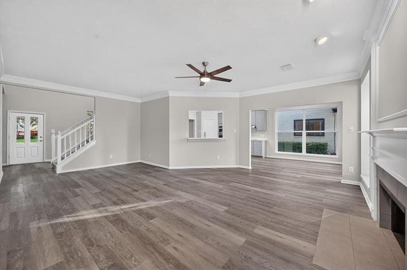 2312 Honeylocust Drive, Irving TX 75063 - Photo 12