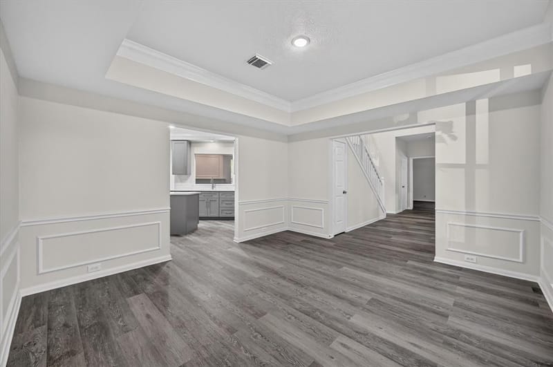 2312 Honeylocust Drive, Irving TX 75063 - Photo 9