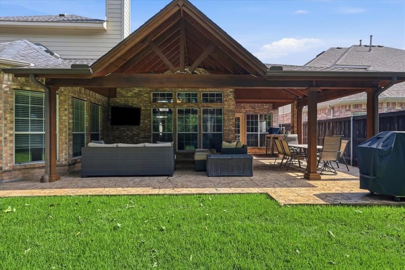 7608 Hinkley Oak Drive, Denton TX 76208