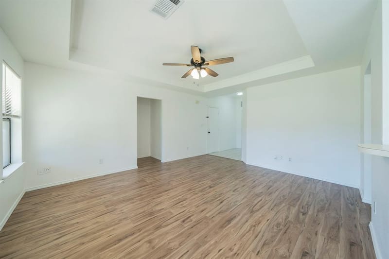 1507 Sunflower Lane, Granbury TX 76048 - Photo 8