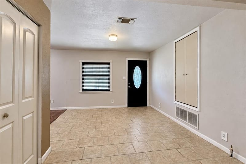 623 Mckinney Avenue, Princeton TX 75407 - Photo 3