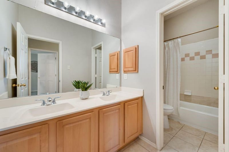 5820 Chatham Lane, The Colony TX 75056 - Photo 27