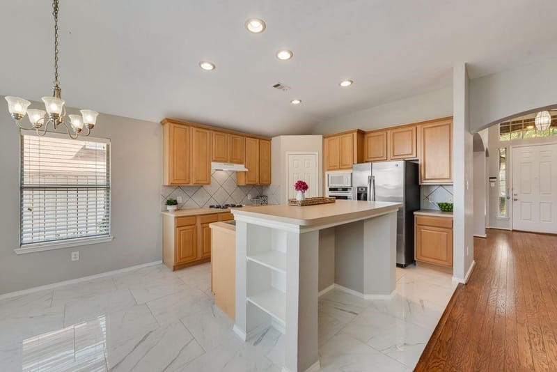 5820 Chatham Lane, The Colony TX 75056 - Photo 9