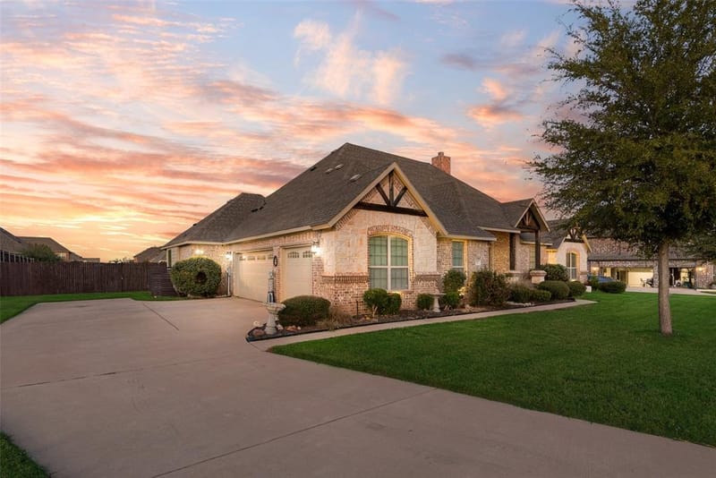 7231 Judy Drive, Ovilla TX 75154 - Photo 2