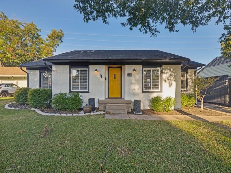 200 S Weatherred Drive, Richardson TX 75080 - Photo 2