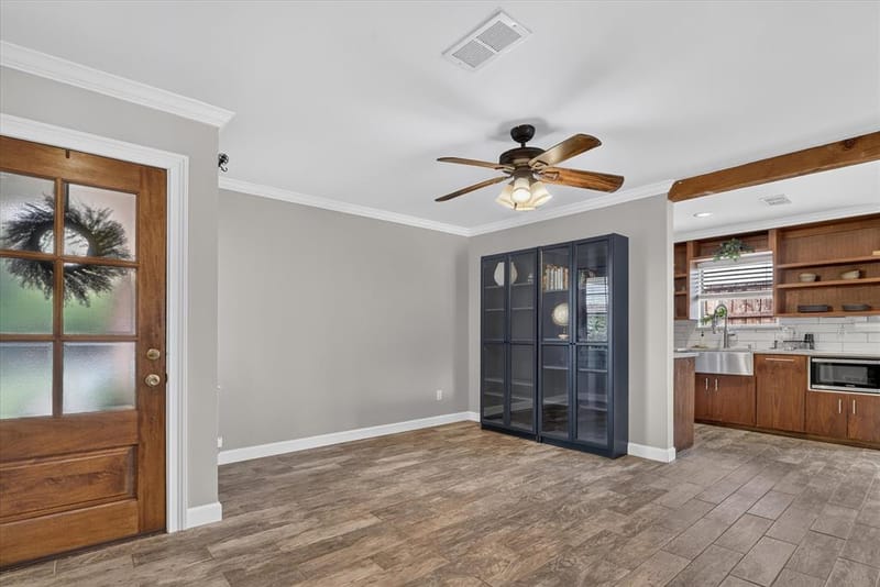 714 Hill City Drive, Duncanville TX 75116 - Photo 7
