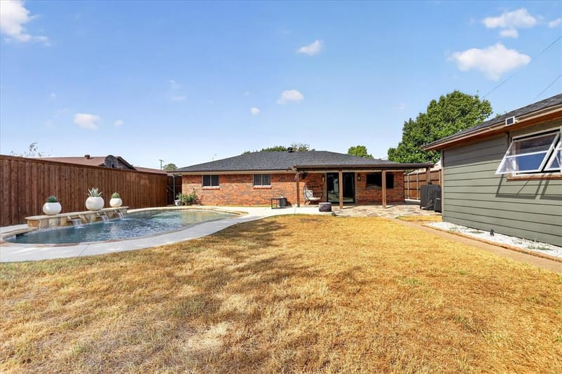 714 Hill City Drive, Duncanville TX 75116 - Photo 35