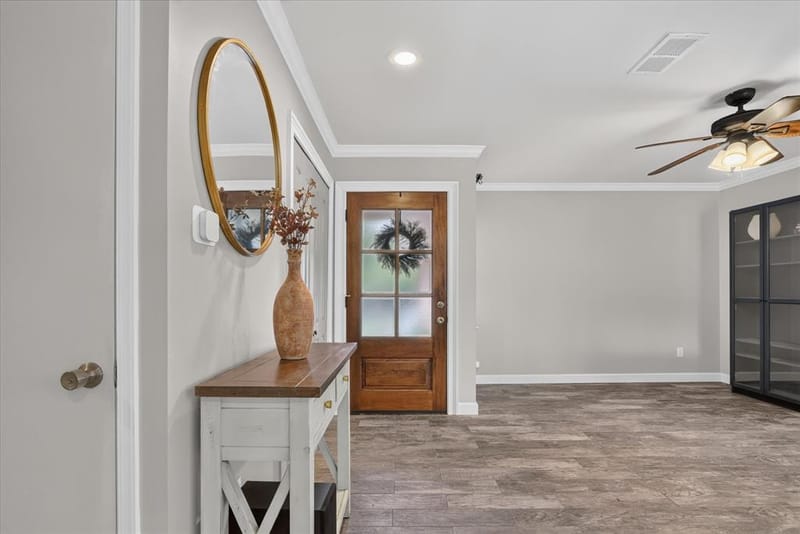 714 Hill City Drive, Duncanville TX 75116 - Photo 8