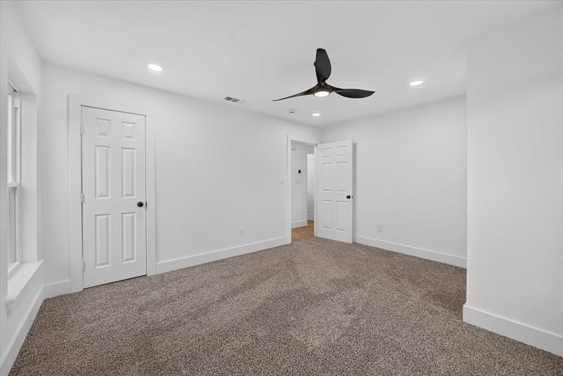 1607 Laura Road, River Oaks TX 76114 - Photo 15