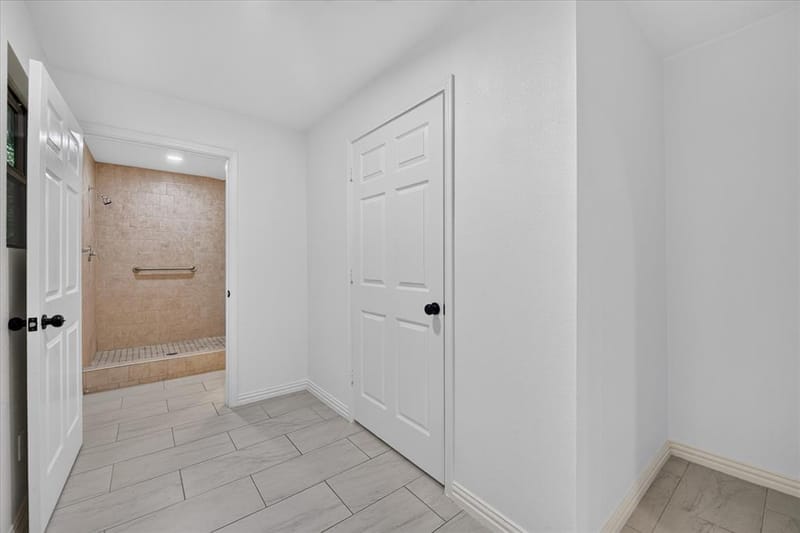 1607 Laura Road, River Oaks TX 76114 - Photo 25