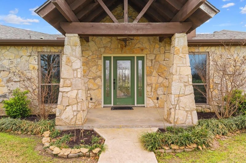 9711 Jim Christal Road, Krum TX 76249 - Photo 9
