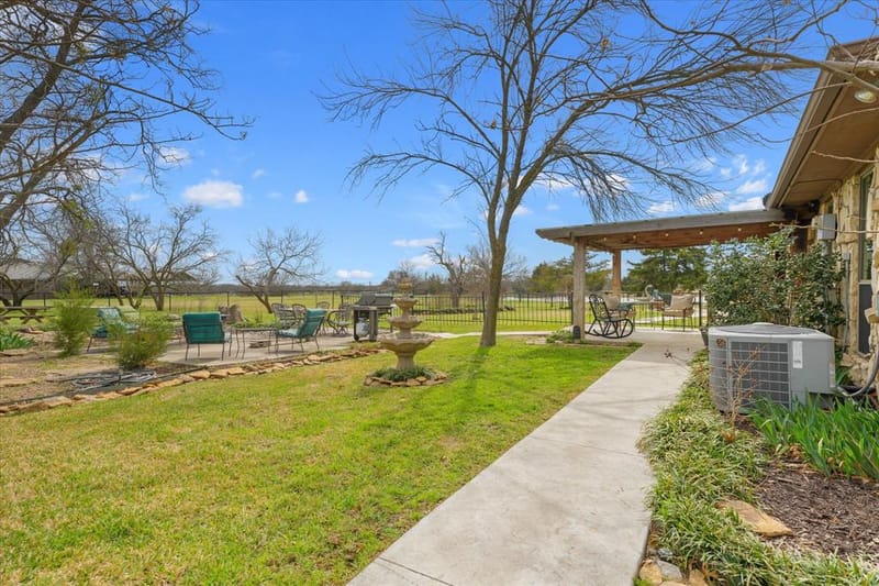 9711 Jim Christal Road, Krum TX 76249 - Photo 15